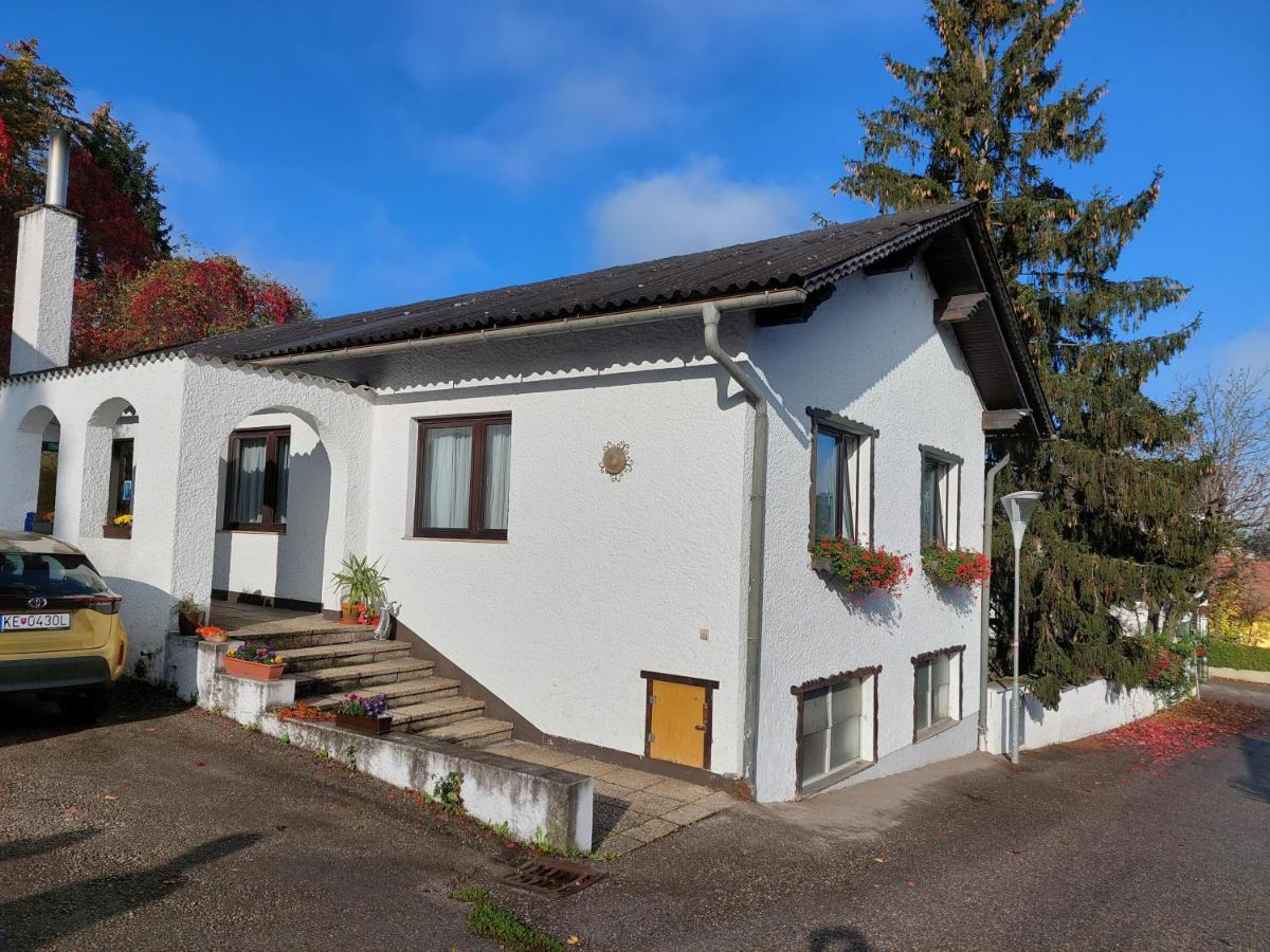 Pension Welserhof Wilfersdorf  Exteriör bild