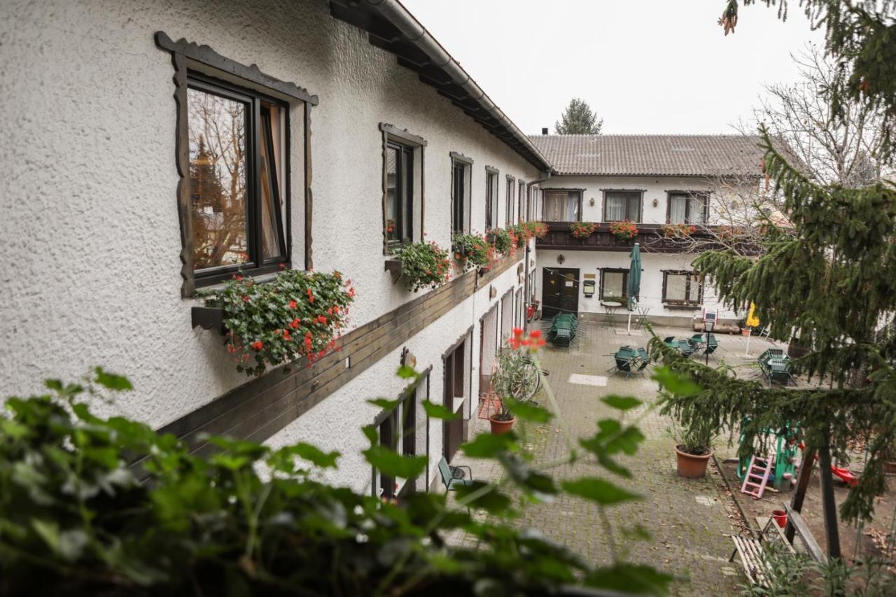 Pension Welserhof Wilfersdorf  Exteriör bild