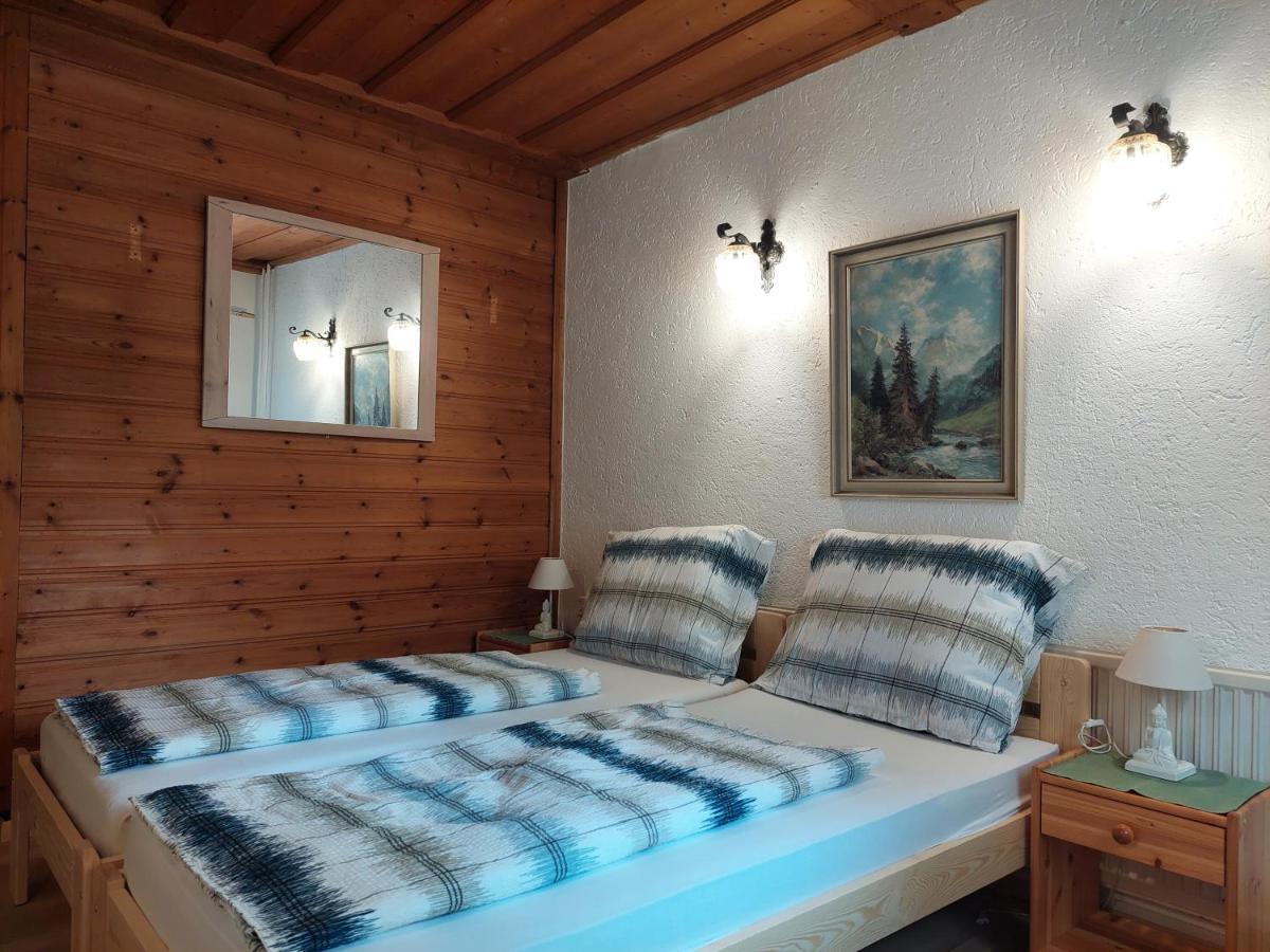 Pension Welserhof Wilfersdorf  Exteriör bild
