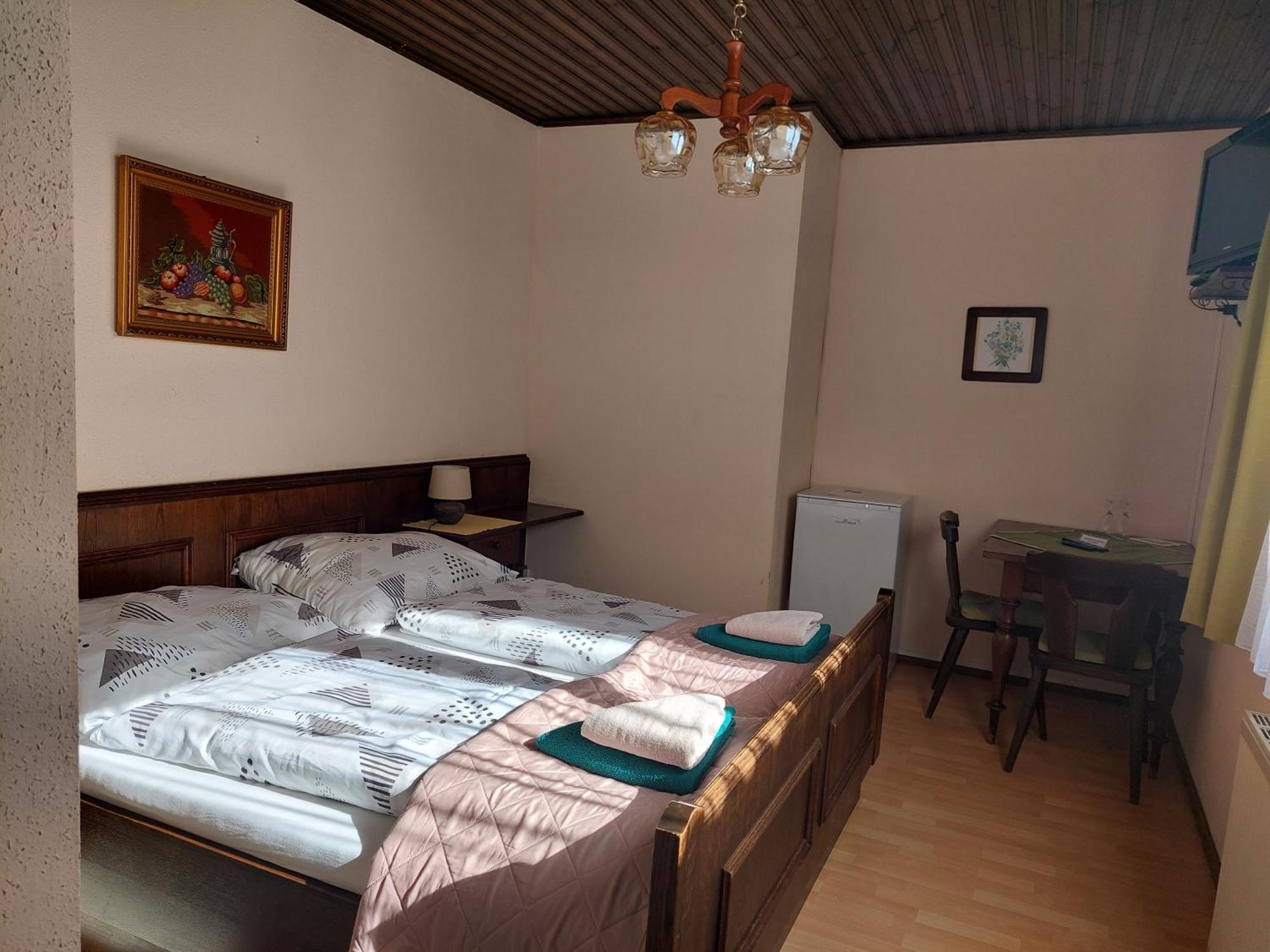 Pension Welserhof Wilfersdorf  Exteriör bild