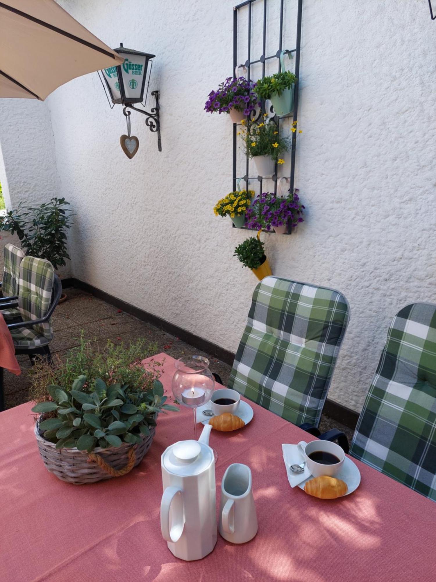 Pension Welserhof Wilfersdorf  Exteriör bild