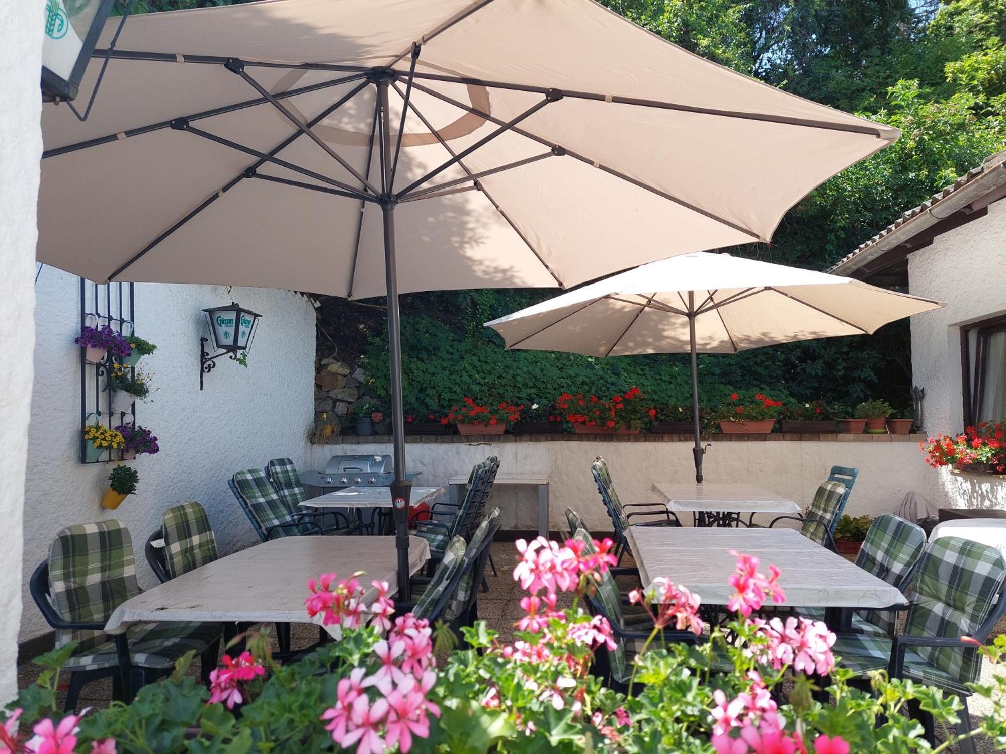 Pension Welserhof Wilfersdorf  Exteriör bild